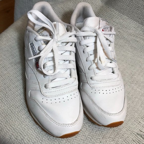 Reebok Classic Leather Sneakers - Picture 2 of 6